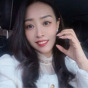 Meet your Posher, Maydee